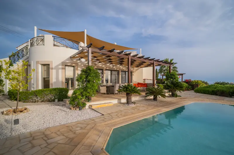Villa Panorama with its pergola terrace and private swimming pool