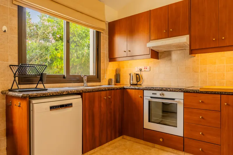 Large open kitchen with high ceilings, equipped with washing machine, dishwasher, microwave, oven, fridge, stove, toaster (big enough for local pita bread!), citrus juicer, coffee machine, Nespresso machine, water boiler, blender, panini/haloumi grill, etc