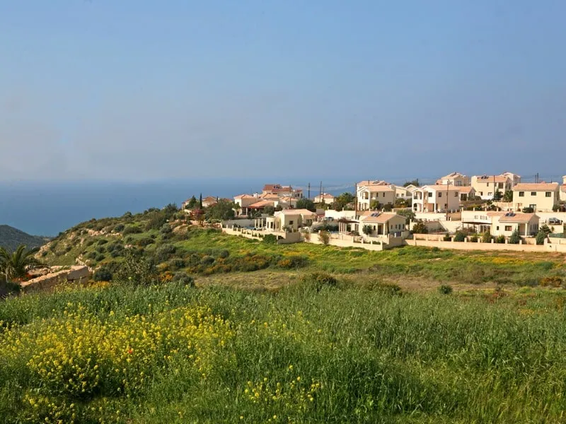 Secret Valley (Ha Potami / Venus Rock) neighborhood