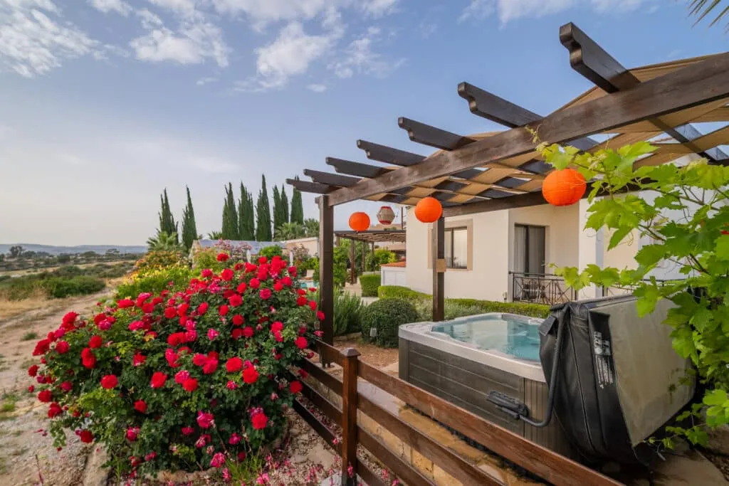 Hot tub and red roses